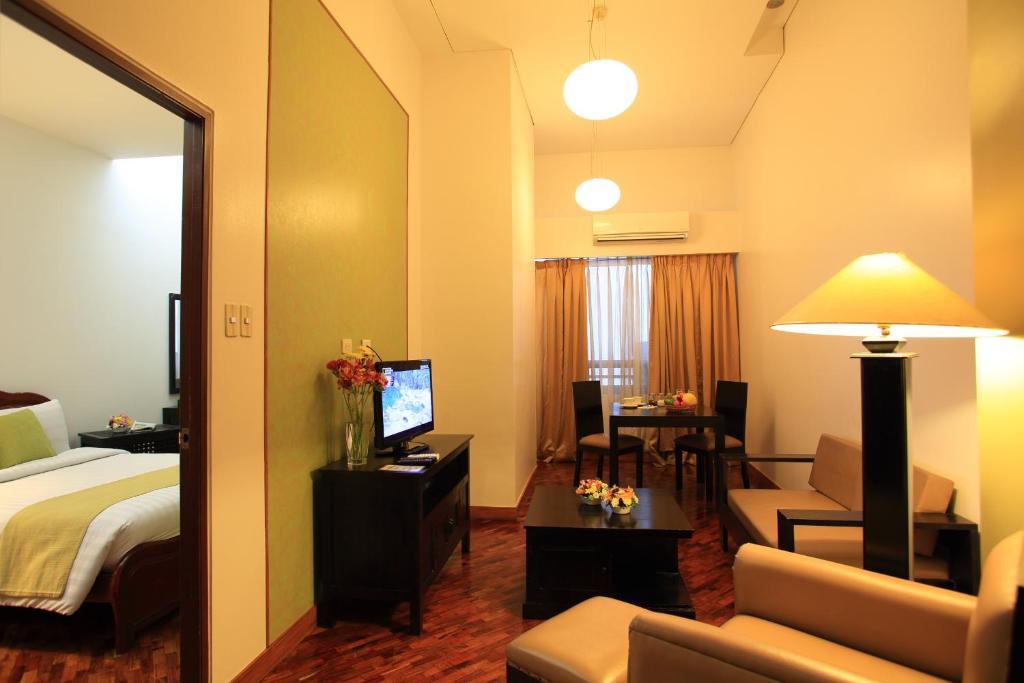 The Malayan Plaza Hotel Pasig City Buitenkant foto