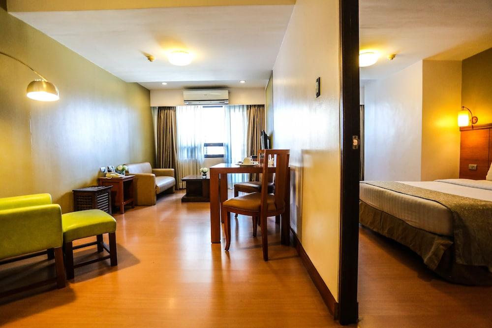 The Malayan Plaza Hotel Pasig City Buitenkant foto