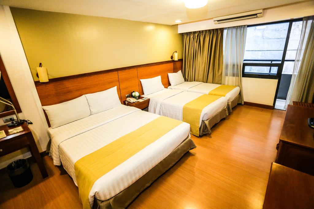 The Malayan Plaza Hotel Pasig City Buitenkant foto