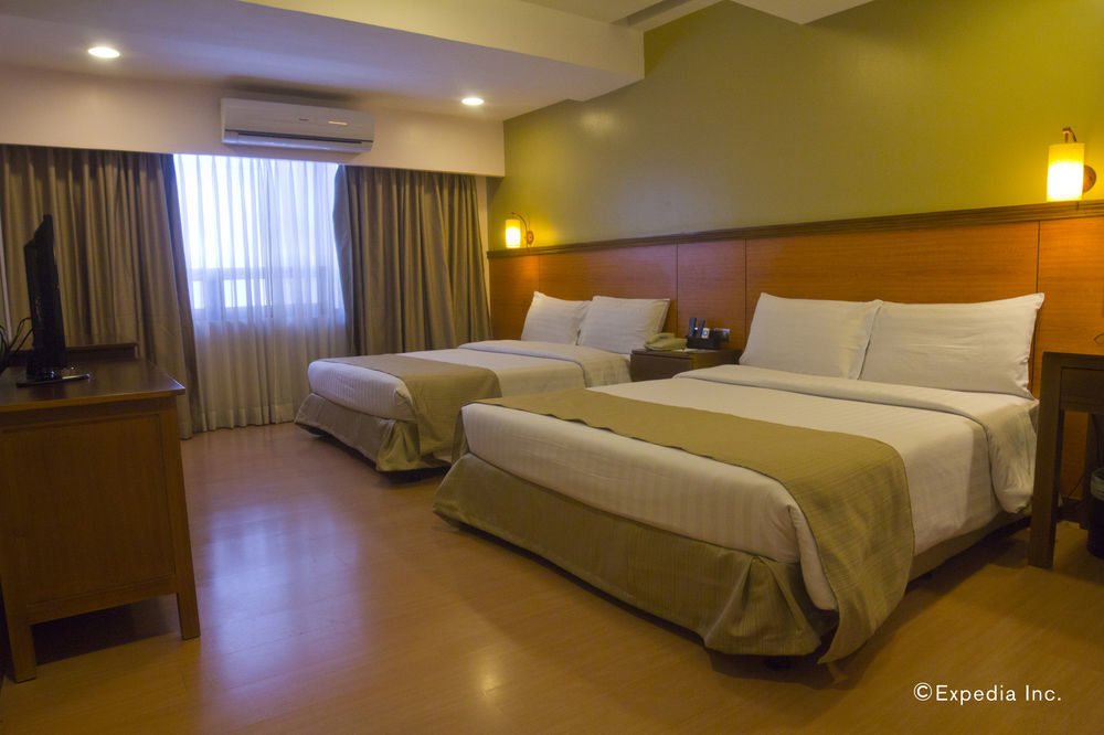 The Malayan Plaza Hotel Pasig City Buitenkant foto