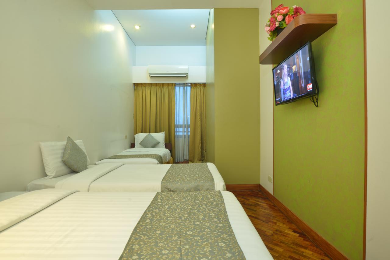 The Malayan Plaza Hotel Pasig City Buitenkant foto