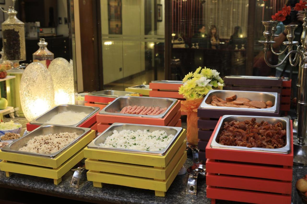 The Malayan Plaza Hotel Pasig City Buitenkant foto
